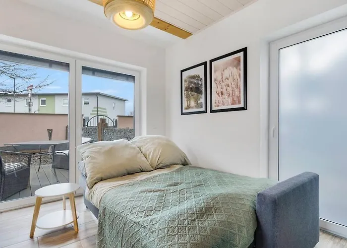 Wunderschoenes Im Gruenen Nyaraló *