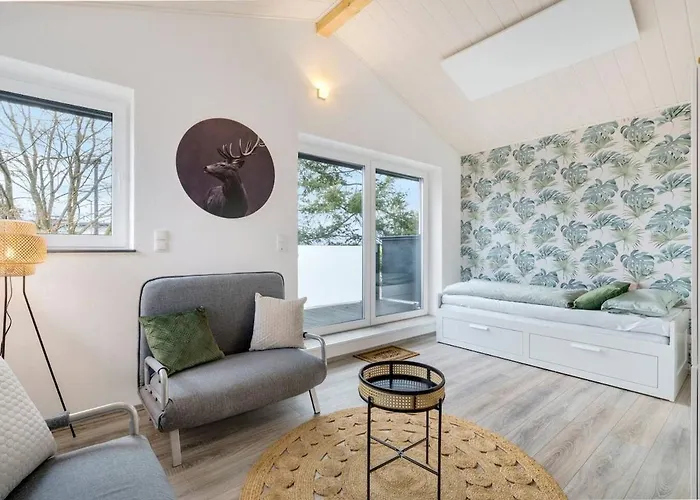 Wunderschoenes Im Gruenen Nyaraló *